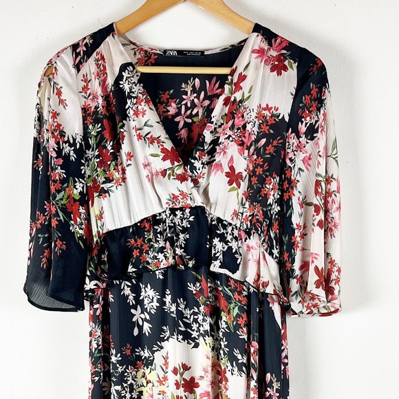 2/$30 Zara Floral Dress S - Picture 5 of 6
